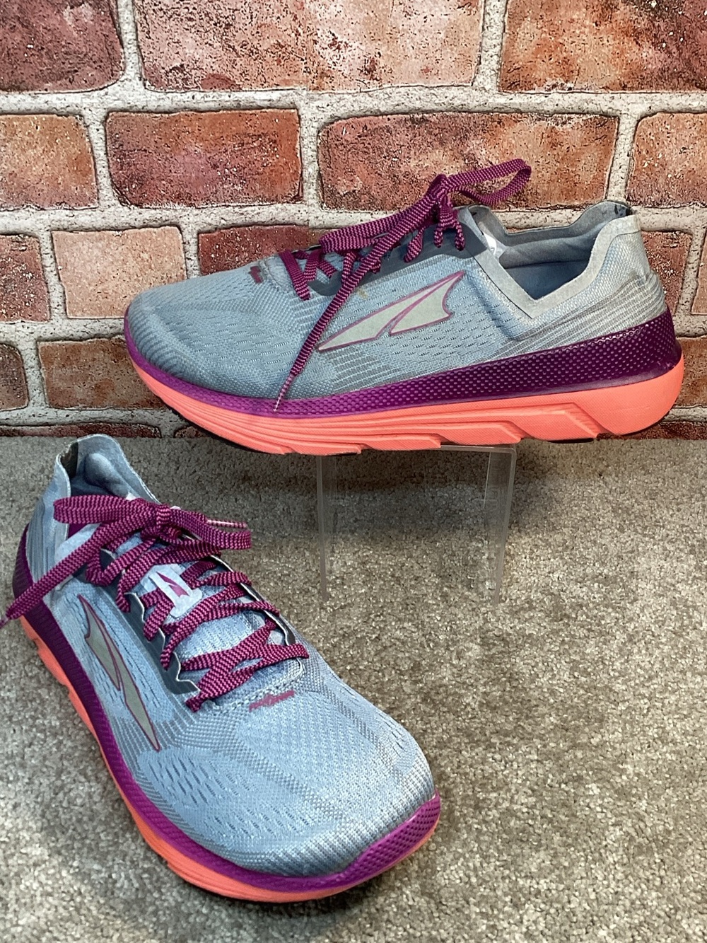 Altra Duo 1.5 womenโs running shoes sneakers size 9.5